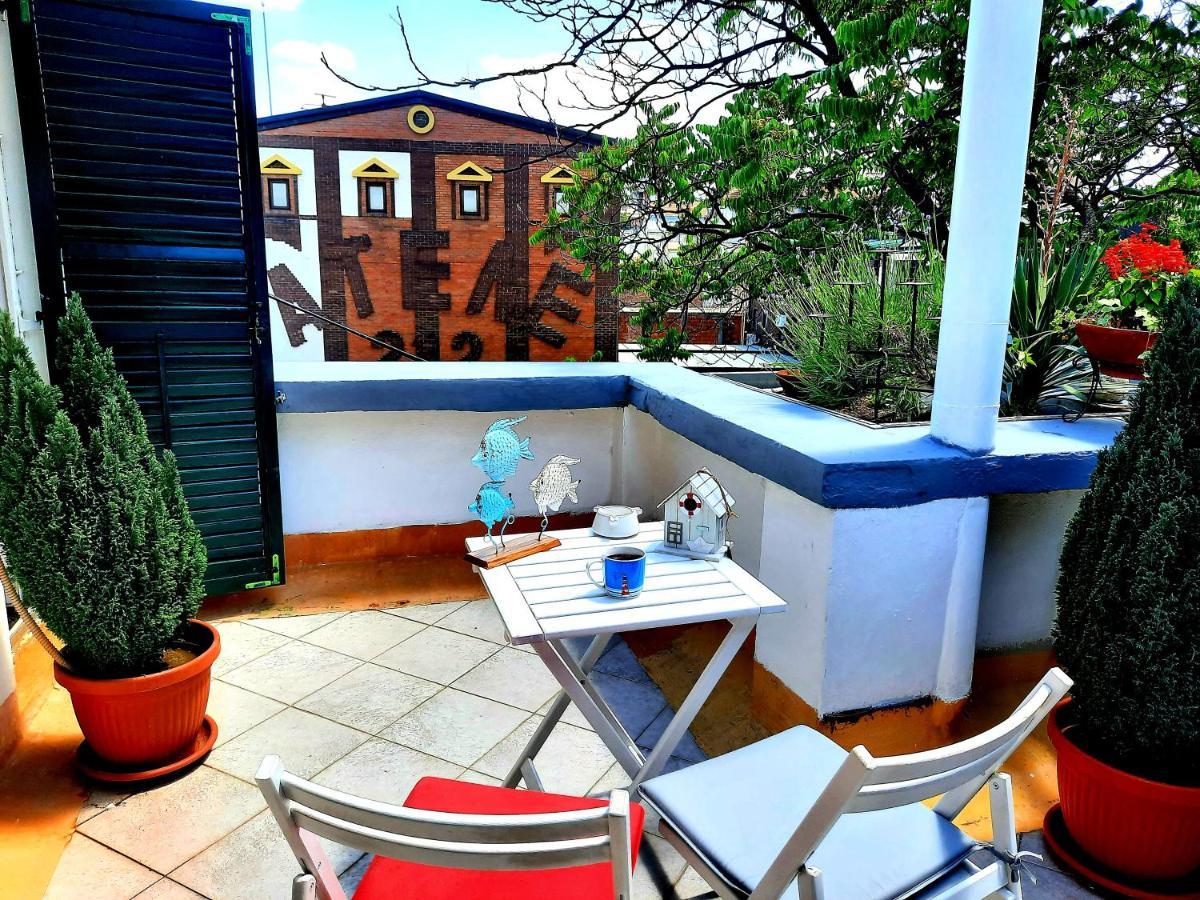 Deki & Kolet Apartamento Belgrado Exterior foto